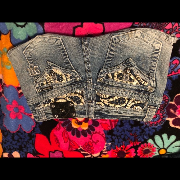 MissMe shorts - Picture 2 of 2